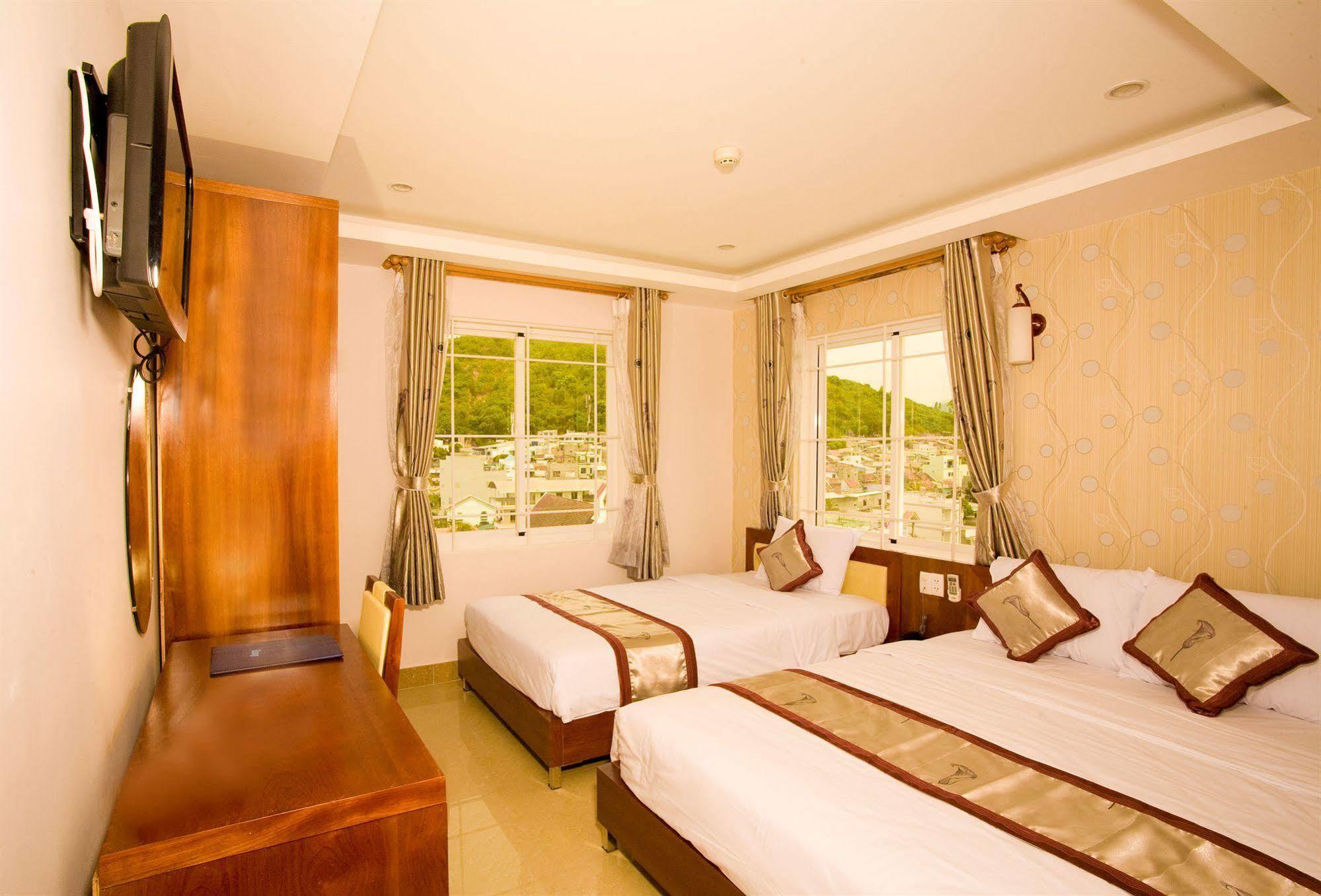 Ngoc Hong Hotel Нячанг Екстер'єр фото